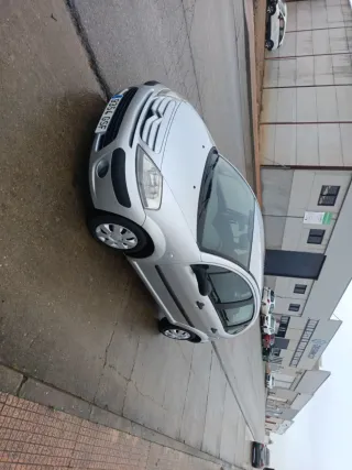 Citroen C3 1.4i con mantenimiento recién echo
