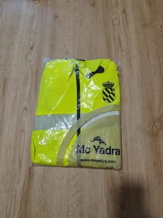 Cortavientos Bomberos UME running Talla M