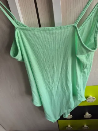 Body tirantes verde
