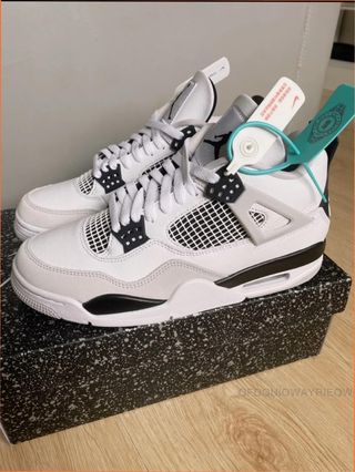 Jordan 4 Cemento Blanco Talla 42