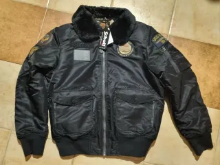 Chaqueta Schott NYC Talla L Negra