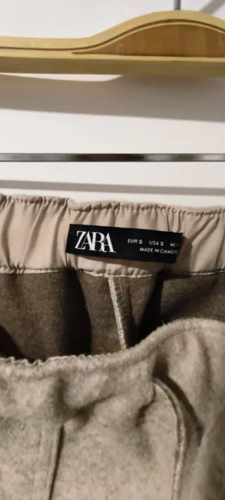 Pantalón Zara invierno beige sin estrenar S/M