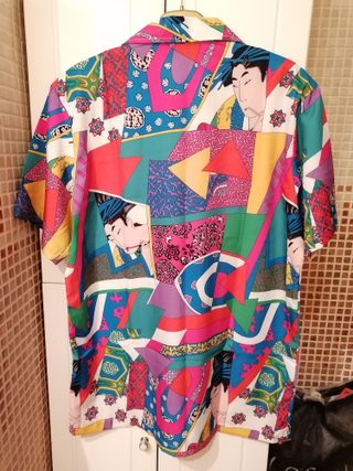 Blusa estampada multicolor - Talla M