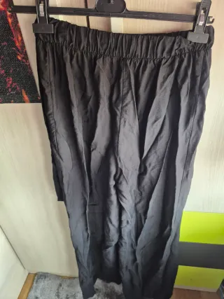 Pantalón de lino negro