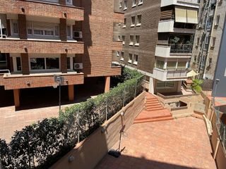 Piso en alquiler en Les Tres Torres en Barcelona