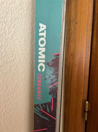 Esquís Atomic Clásicos