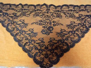Mantilla Negra Adulta Encaje