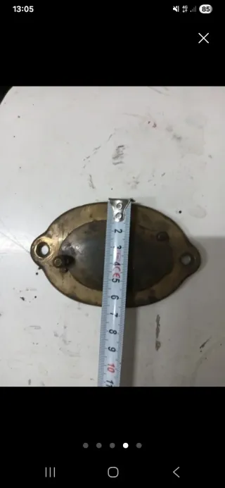 Mirilla antigua de latón para puerta