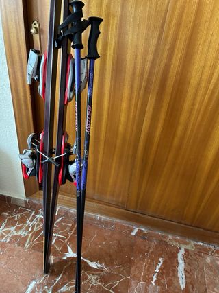 Esquís Salomon Clásicos con Fijaciones