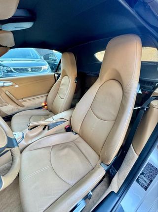 PORSCHE 911 CARRERA 4 CABRIO