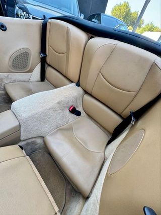 PORSCHE 911 CARRERA 4 CABRIO