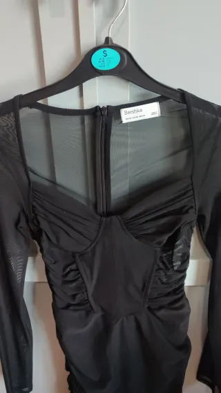 Vestido fiesta Bershka negro talla XS