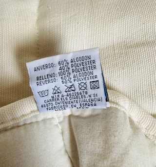 Colcha edredón beige y blanco