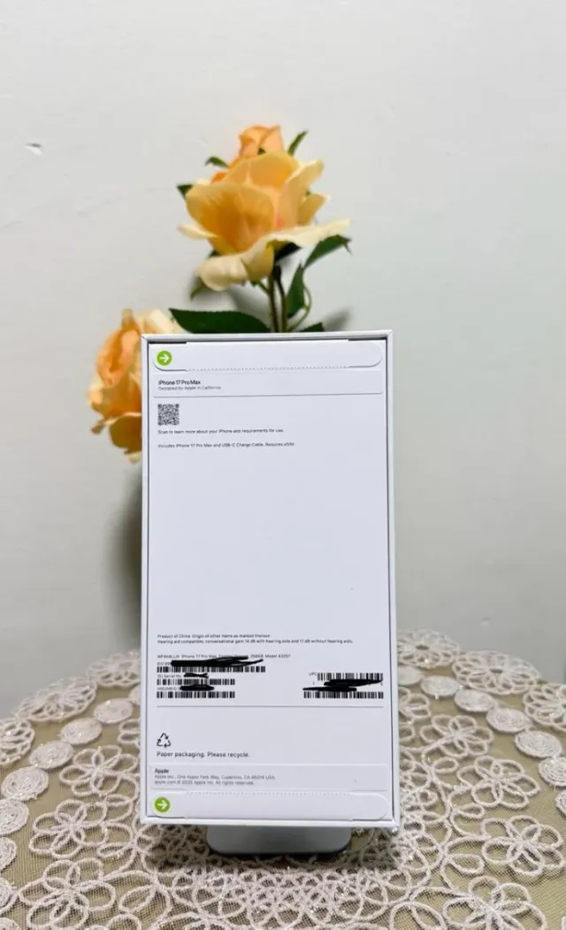 iPhone 17 Pro Max Solo E-Sim 256GB Sin abrir •