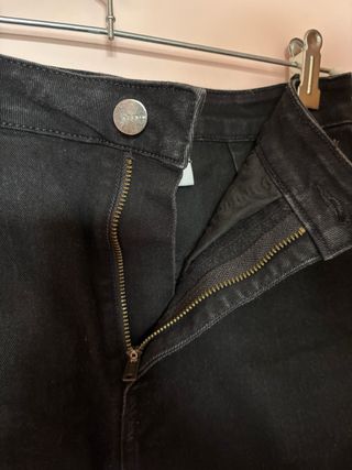 Falda vaquera negra