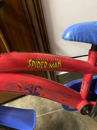 Bicicleta Infantil Spiderman Roja y Azul