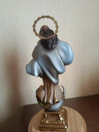 Inmaculada de Olot con campana cristal