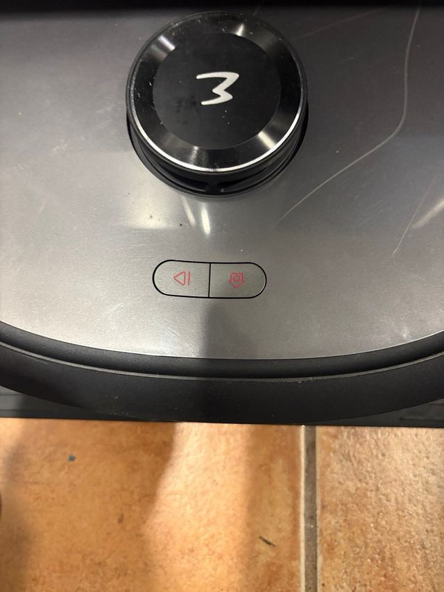 Eureka J20 Robot Aspirador