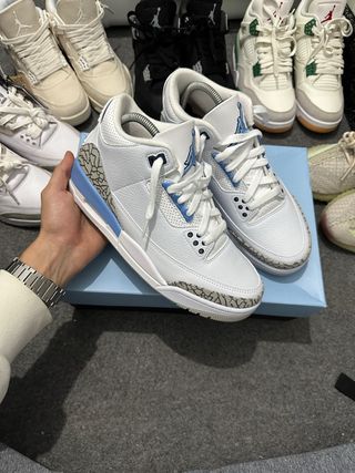 Jordan 3 Retro University Blue