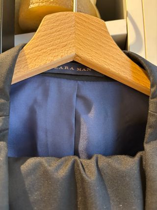 Traje de hombre Zara negro