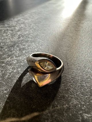 Anello in argento con zirconi cubici