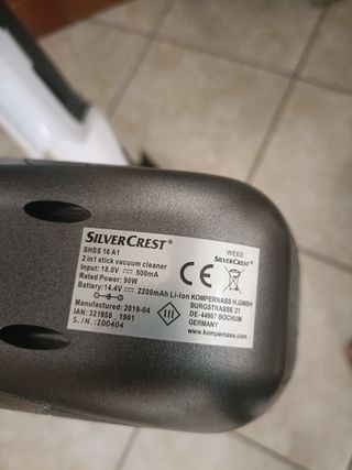 Aspirador Portátil SilverCrest com avaria