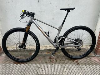 Bicicleta Berria Mako 7.1 Tija Telescópica