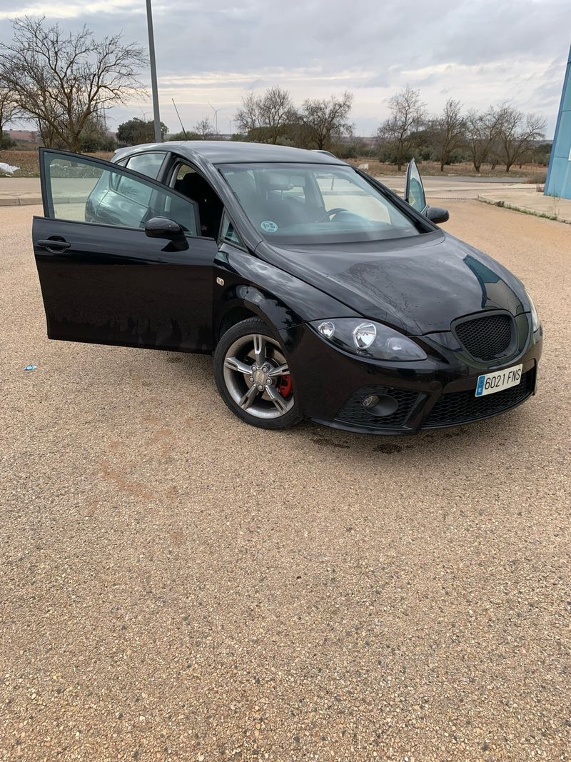 SEAT Leon 2007 - foto 1