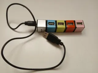 Hub USB 4 Porte Colorato Rohs