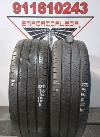 225 70 15C R KUMHO RUEDA AL 90% VIDA UTIL