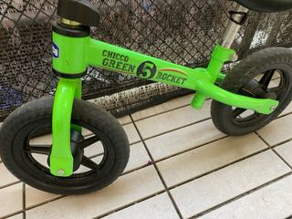 Bicicleta sin pedales Chicco Verde