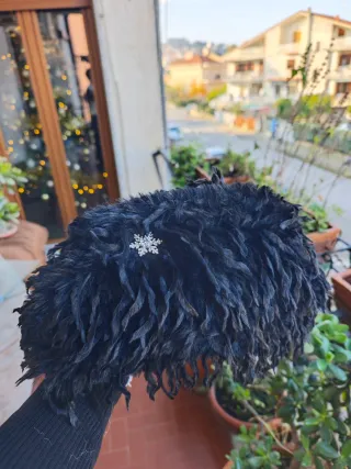 Borsa beige con dettagli argento