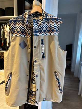 Chaleco Saga Serpa Multicolor Beige