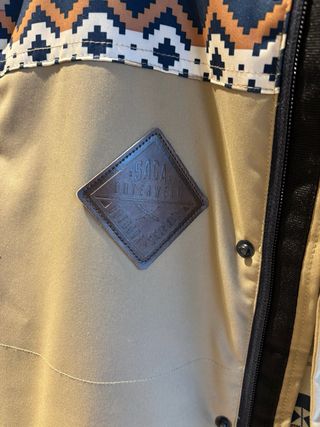 Chaleco Saga Serpa Multicolor Beige