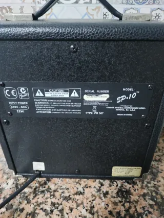 Amplificador Squier SP10