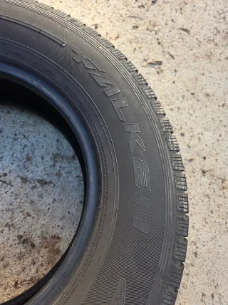 4 Neumáticos 225/75R16C 118/116R Eurowinter FALKEN