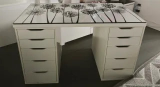 Escritorio blanco 1,20m x 60cm Con cristal