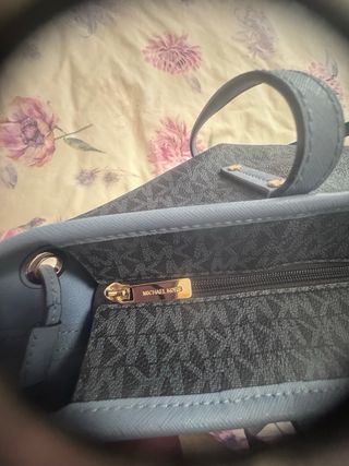 Bolso Michael Kors Negro y Dorado Original