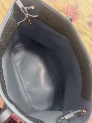 Bolso Michael Kors Negro y Dorado Original