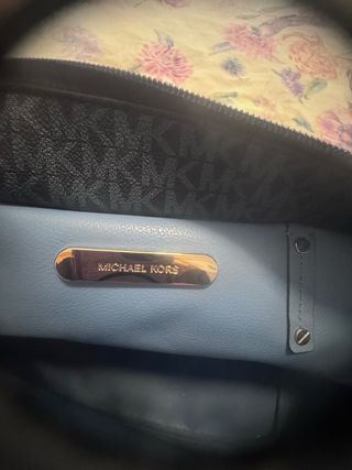 Bolso Michael Kors Negro y Dorado Original