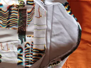 Polar niño 10/12 años. Hay que coser abajo