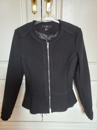 Lote abrigo Zara Negro y americana H&M