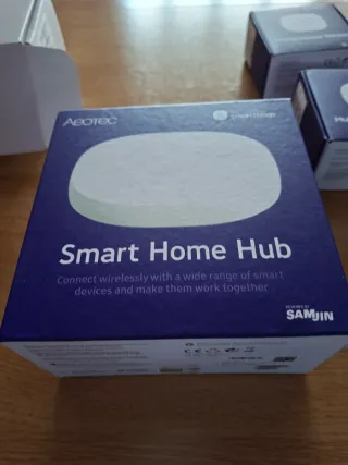 Kit Aeotec smart home Hub,camara y accesorios