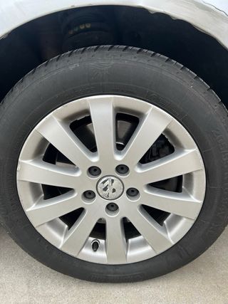 Volkswagen Passat 2006