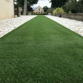 Césped artificial reutilizado