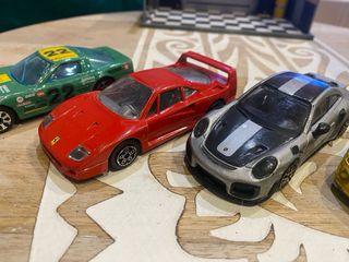 Lote 5 coches Burago