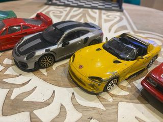 Lote 5 coches Burago