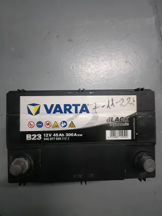 Batería Varta 45Ah 300A B23