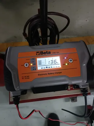 Batería Varta 45Ah 300A B23