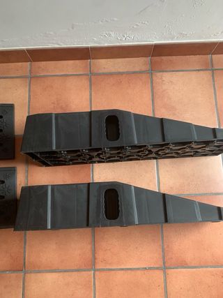 4 Plataformas Elevadoras Coche